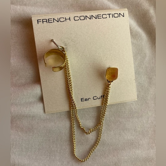 Gold single stud earring and ear cuff - Picture 1 of 2